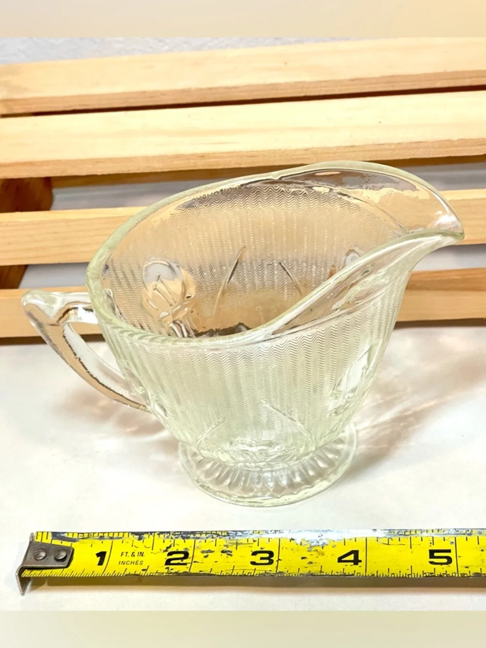 ☀️☀️2/$10 Jeannette Glass “Iris and Herringbone” Pattern Pressed Glass Creamer
